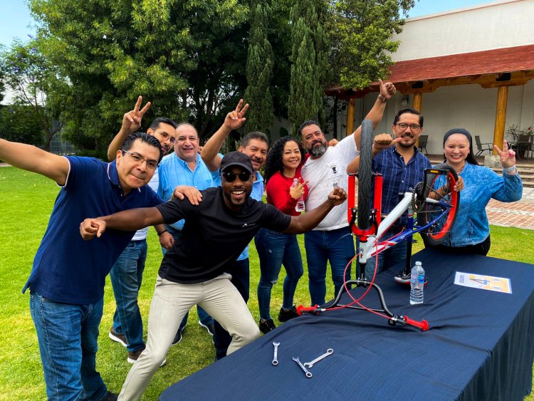 Fabricando bicicletas y cumpliendo sueños